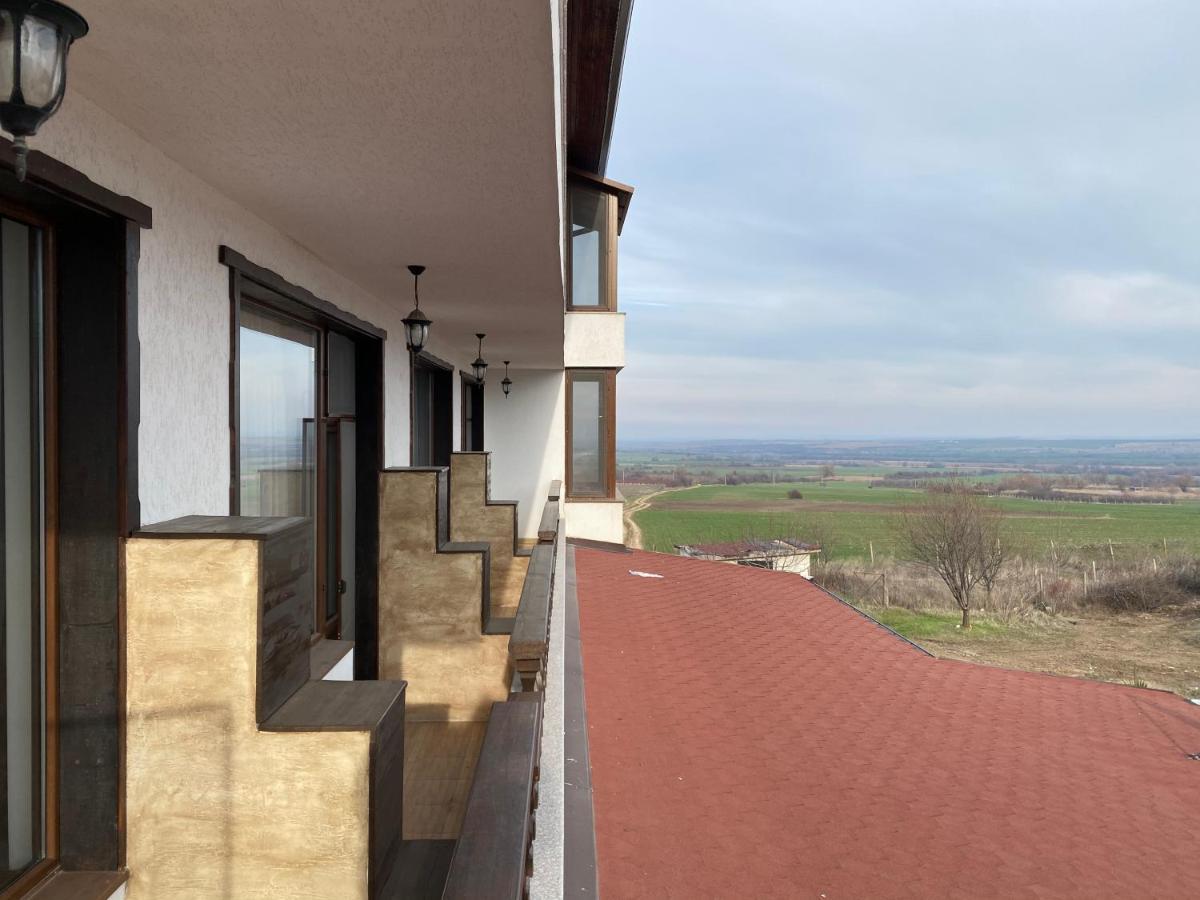 Семеен Хотел Конака Asenovgrad Exterior photo